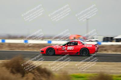 media/Jan-26-2025-CalClub SCCA (Sun) [[cfcea7df88]]/Group 3/Race/